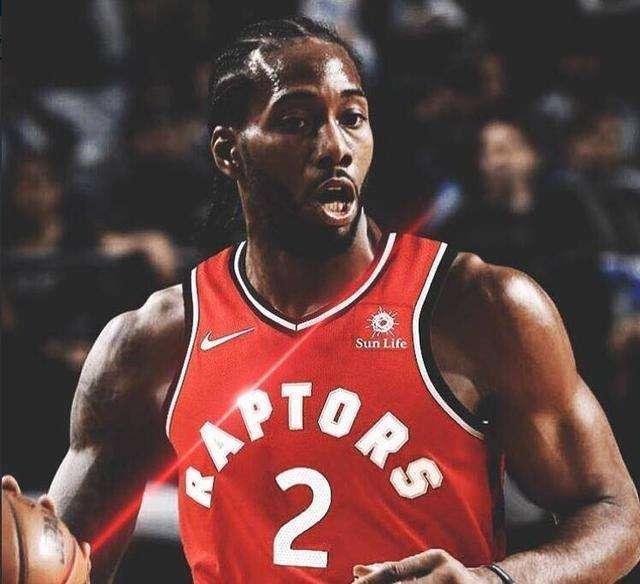 李玮锋：做青训我是下定决心的；苏超最重要的是给年轻人舞台（李玮锋：青训我已坚定投入，苏超重在为年轻人搭建舞台）