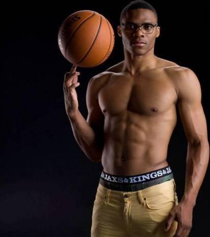 意甲知名评论员：没有莫德里奇和大中锋的米兰，还能算米兰吗？（意甲名嘴发问：缺少莫德里奇与强力中锋的米兰，还能称之为米兰吗？）